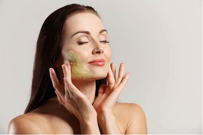 La crema que da color mate para la cutis problemática