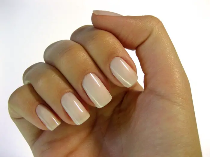 Nyudovy manicura nunca pasa de moda Nyudovy manicura nunca pasa de moda