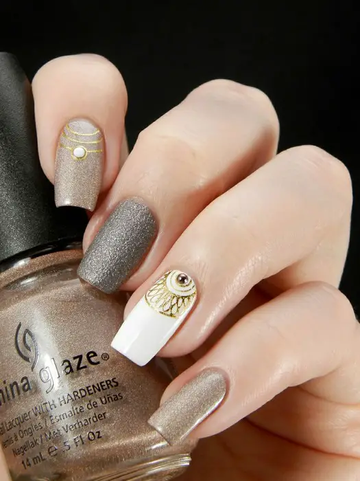 manicura Nyudovy con los patrones manicura Nyudovy con los patrones