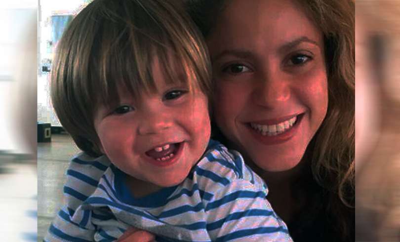 Shakira bailando bachata con su hijo Sasha