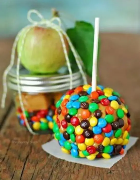 M&M candy apples: 