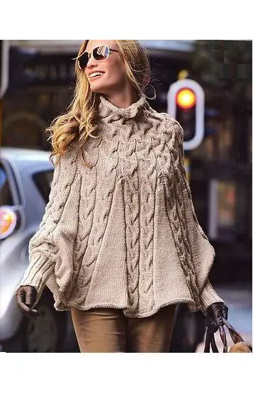 Poncho de punto de mano con las mangas de lana por BeautifulSunrise: 