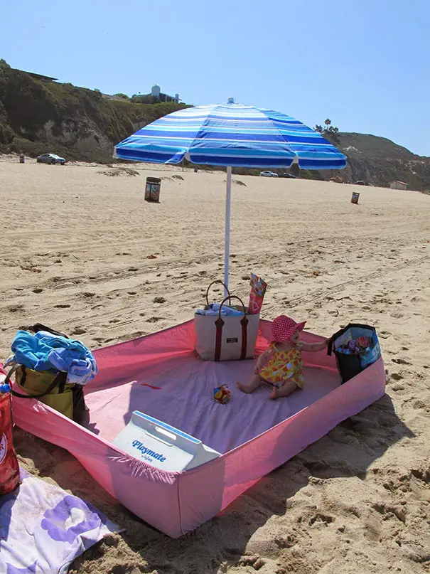 Utilice una sábana ajustable Para mantener la arena en la playa