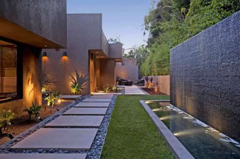 20 Cascadas Decorativas para crear un Lindo Oasis en tu Hogar