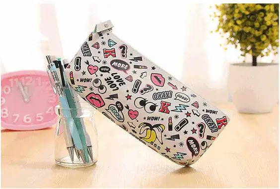 Cute Modern girl PU leather school pencil case for girl Kawaii Candy color Lip Dot pen bag stationery pouch school office supply: 