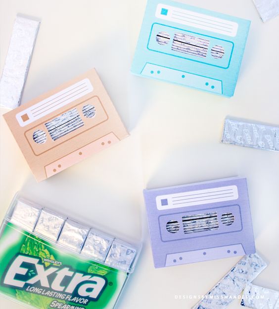 Make this DIY retro gum holder and keep a stock of gum everywhere you go. It's cute cassette shape makes a fun addition to your fridge, locker, or office.: 
