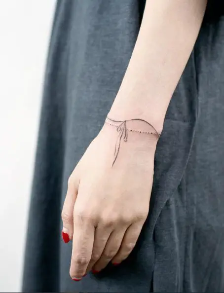 100+ Tattoos Every Woman Should See Before She Gets Inked: 