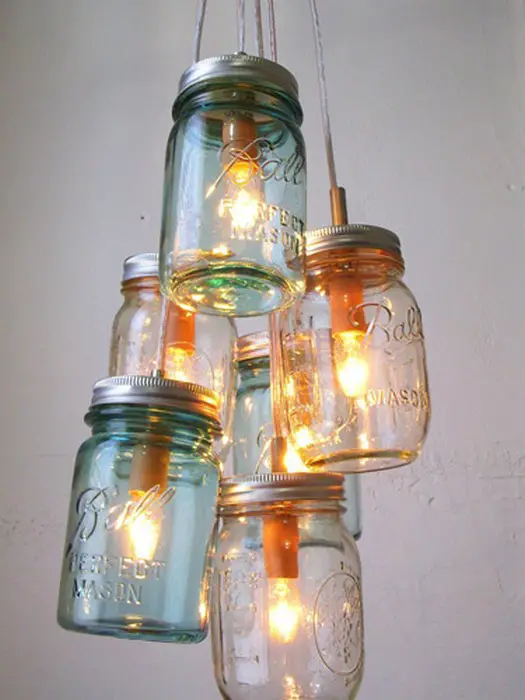 Cómo utilizar botellas de vidrio: 20 Ideas frescas
