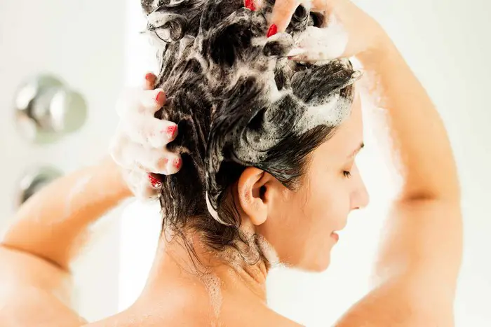 9 maneras de disfrazar las raíces del pelo vuelve a crecer entre la pintura 9 maneras de disfrazar las raíces del pelo vuelve a crecer entre la pintura