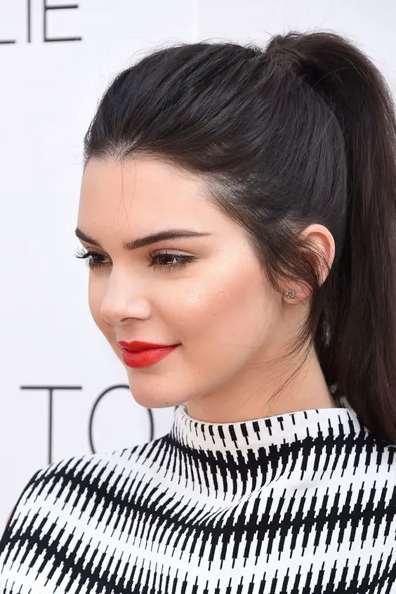 Kendall Jenner | Galería de fotos 18 de 26 | GLAMOUR: 