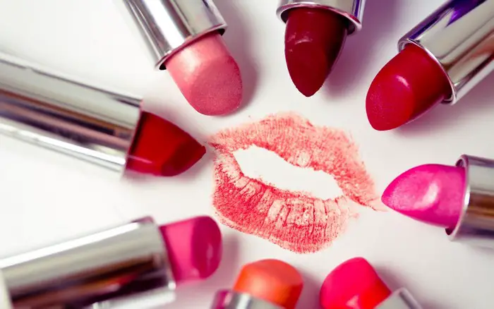 11 secretos que los fabricantes de cosméticos para esconderse de los clientes