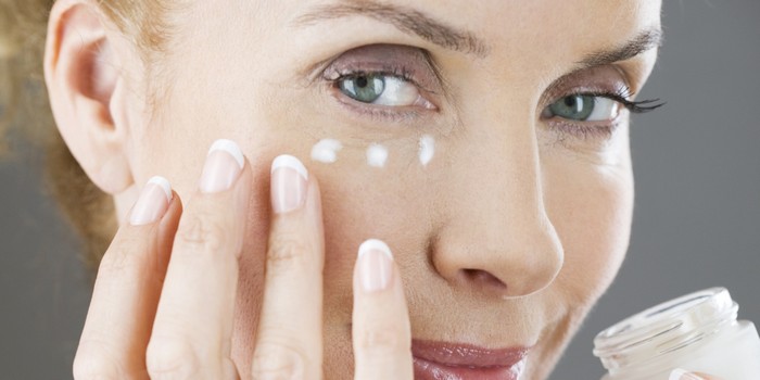 11 secretos que los fabricantes de cosméticos para esconderse de los clientes 11 secretos que los fabricantes de cosméticos para esconderse de los clientes