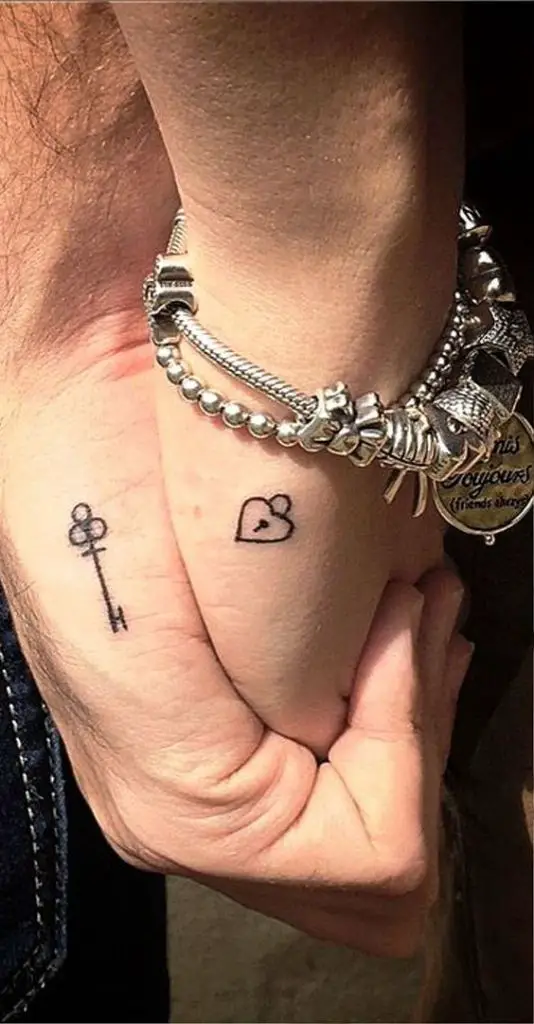 27+ Hermosos Tatuajes para Parejas que Amarás