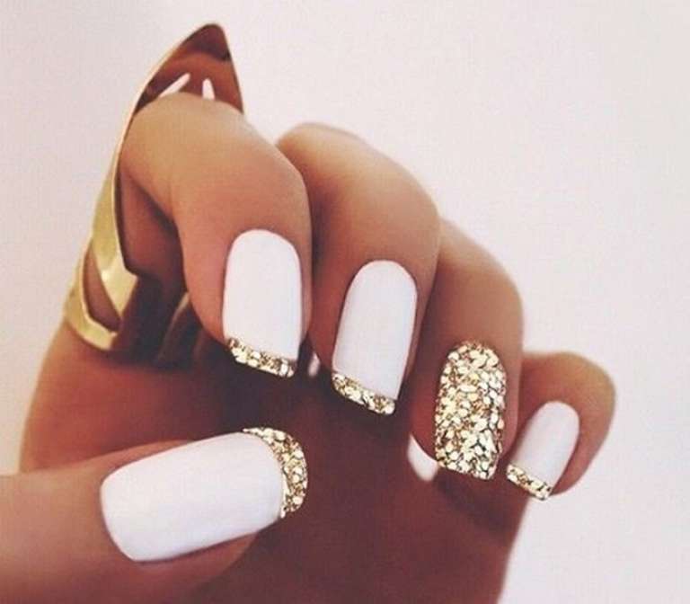 15 Elegantes Ideas de Manicure Francés que te Encantarán