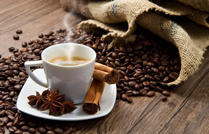 tomar café todos los días Los beneficios del café: la reducción de las posibilidades de desarrollar cáncer.