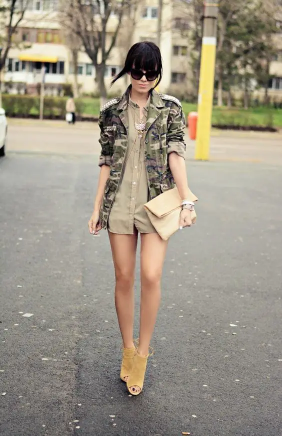 Military Inspired Outfit: J’adore Fashion is wearing a Glow Fashion military jacket with a khaki green shirt