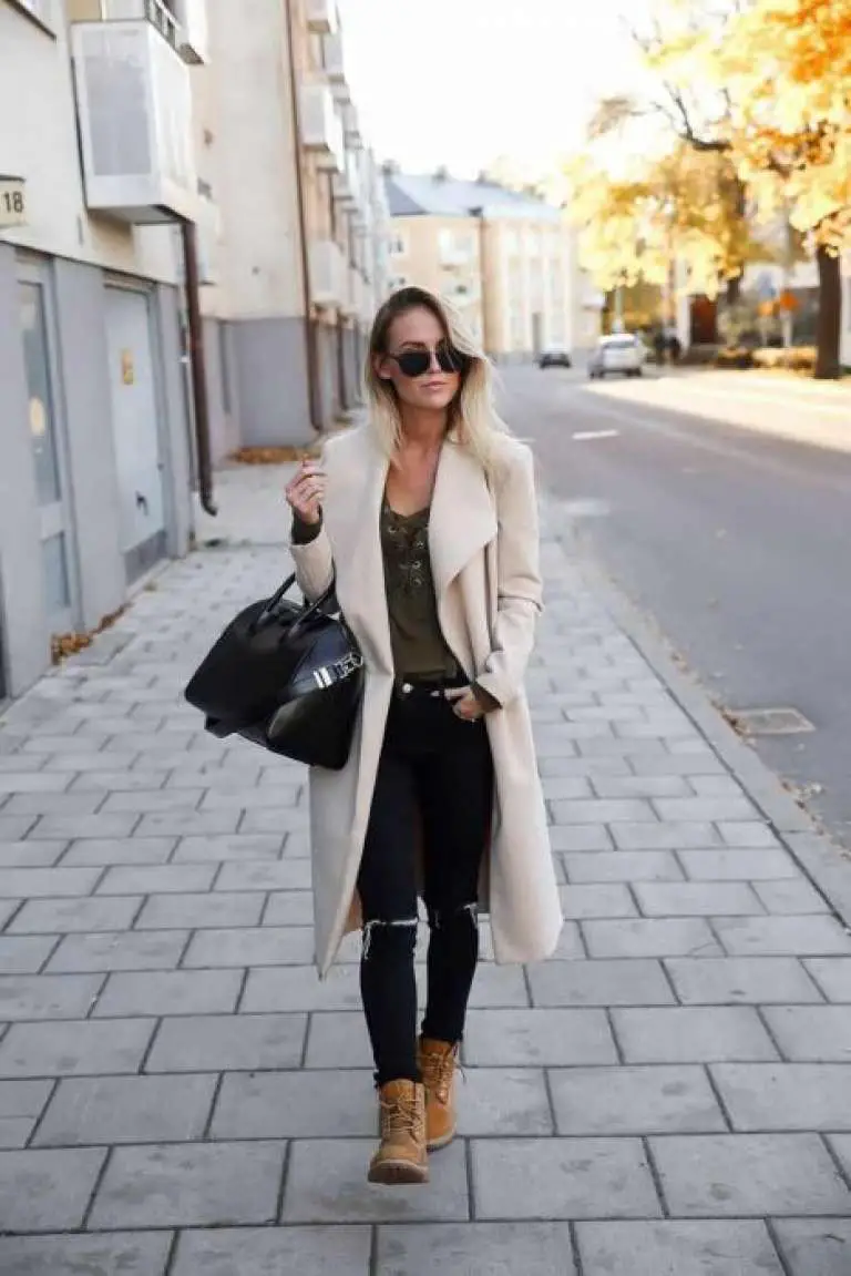 31 Ideas de Outfits con Botas Timberland de Mujer