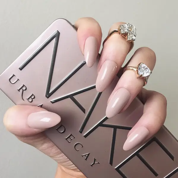 Resultado de imagen para manicure nude