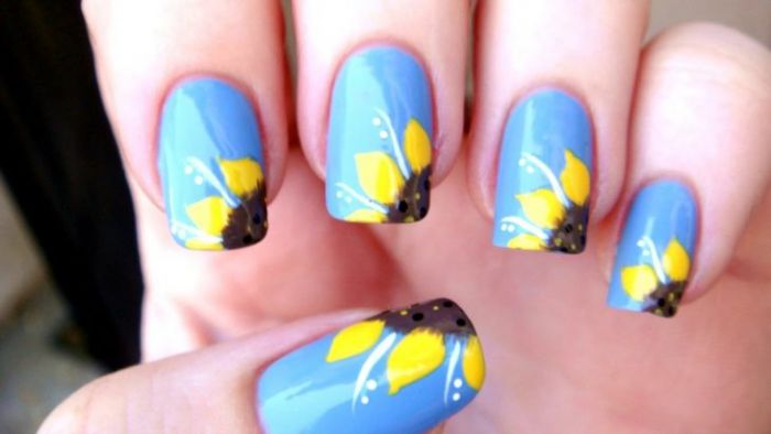 25+ ideas de diseño de uñas con flores girasoles