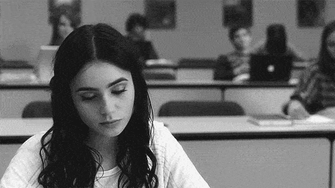 Resultado de imagen para chica tumblr enamorada gif