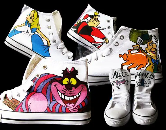 Custom Alice in Wonderland Shoes by ~13Leelee on deviantART: 