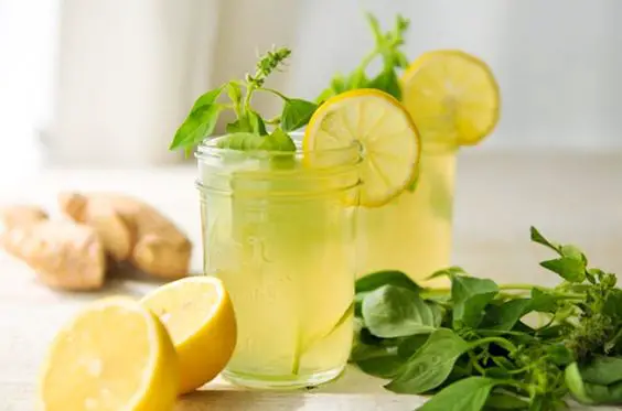 Infusión de jengibre y limón para adelgazar