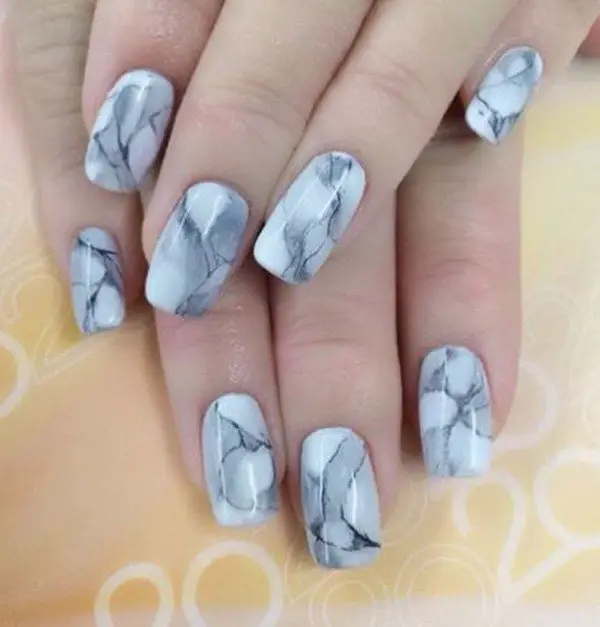 Resultado de imagen para marble nails gray