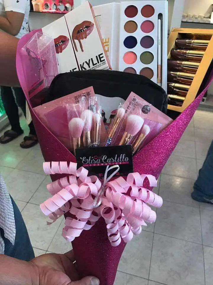 21 Ramos de Maquillaje súper Lindos que son el Regalo Perfecto