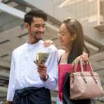 Cómo construir una relación sana con el dinero