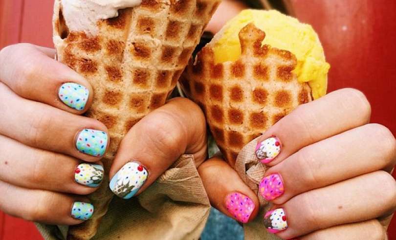 Manicure de helado: La nueva tendencia en uñas