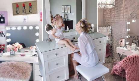 31+ Fascinantes Tocadores con Espejo que te Encantarán